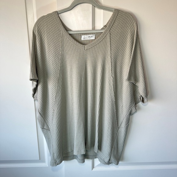 Rae Mode Womens Top Gray V Neck Short Sleeve Waffle Knit Slouchy Made in USA OS - Picture 1 of 3